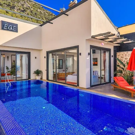 1 Bedroom Seaview With Private Heated Pool